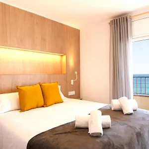 Primera Linea Torre Valentina Apartment
