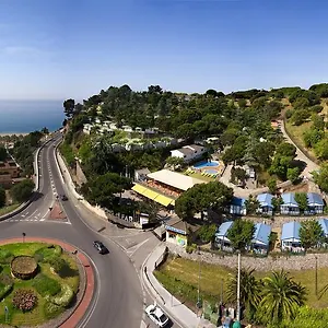 Camping Bungalows El Far ** Calella